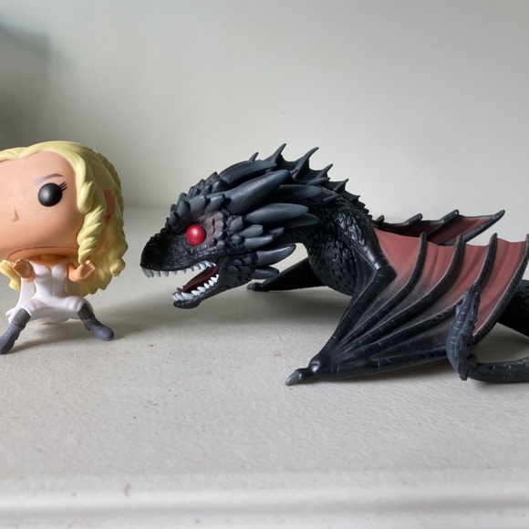 2016 Funko POP! Rides Game of Thrones Daenerys & Drogon Vinyl Figures Dragon - Picture 12 of 16